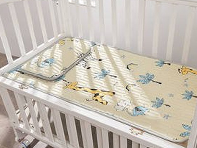 守护湖北新生儿！可水洗婴儿床围柔软亲肤，防磕碰还能净化空气，安寝环境更舒心